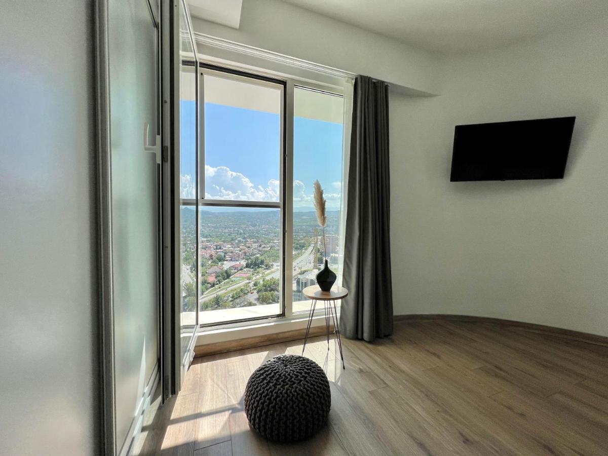 Merdz Spa & Fitness Sky Apartment Skopje Exterior photo
